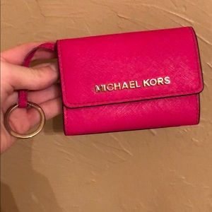 Michael kors pink small wallet